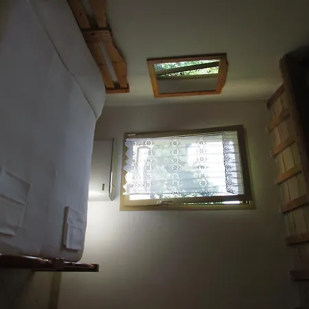 Fondo Riso Oda ve Kahvaltı Faenza